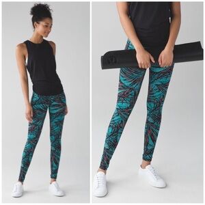 Lululemon Wunder Under Pant Hi-Rise Palm Lace Tofino Teal Multi Size 6 Leggings